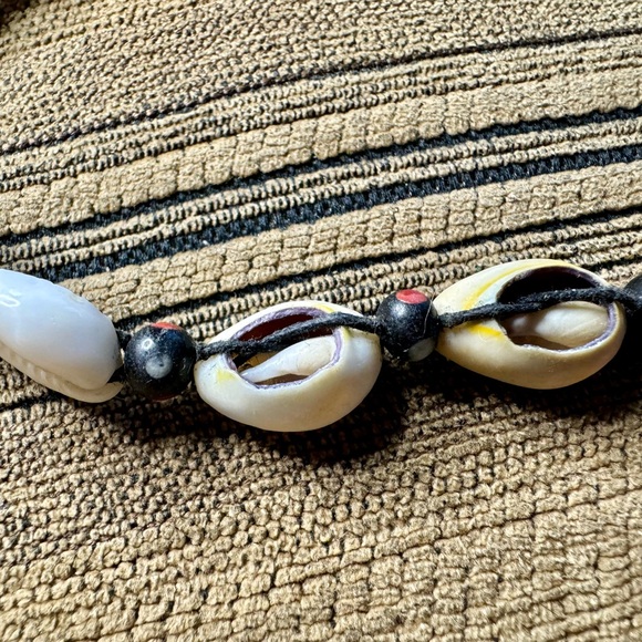 1970’s shell choker - Picture 5 of 6